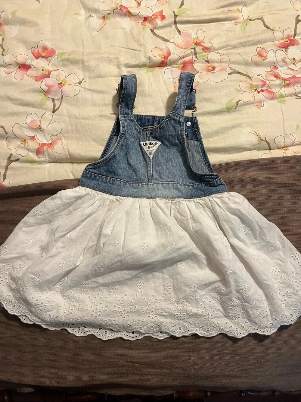 Oshkosh B'Gosh Denim Jumper Summer Dress White Eyelet Skirt Vestbak 5T Toddler